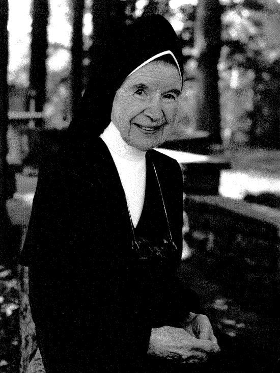 Mother M. Bernadette de Lourdes, O.Carm (née Wisely)